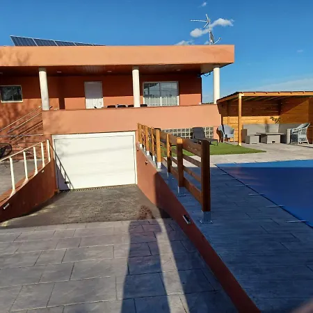 Piscina De Sal Barbacoa Wifi, Parking Gratis, 3 Min Pga Casa El Roble Σπίτι διακοπών