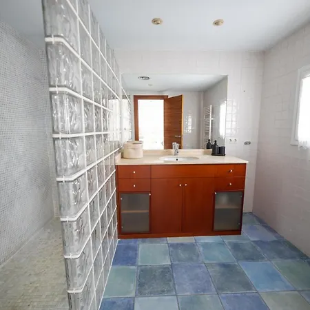 Piscina De Sal Barbacoa Wifi, Parking Gratis, 3 Min Pga Casa El Roble Σπίτι διακοπών *