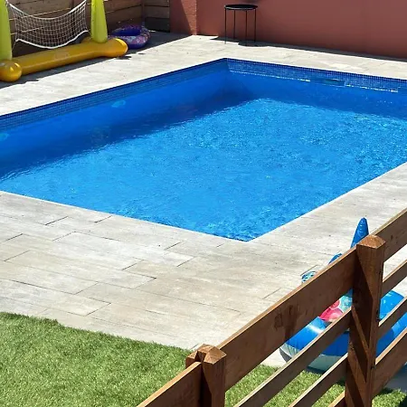 Piscina De Sal Barbacoa Wifi, Parking Gratis, 3 Min Pga Casa El Roble Dom wakacyjny *